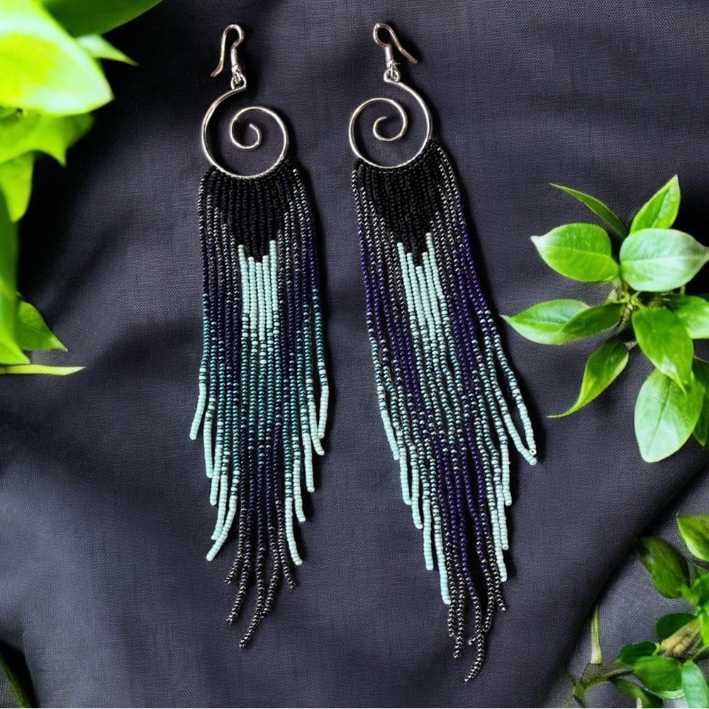Who’s got the blues? Hand Beaded Chandelier Beaded Earrings Blues Purples - Picture 15 of 17